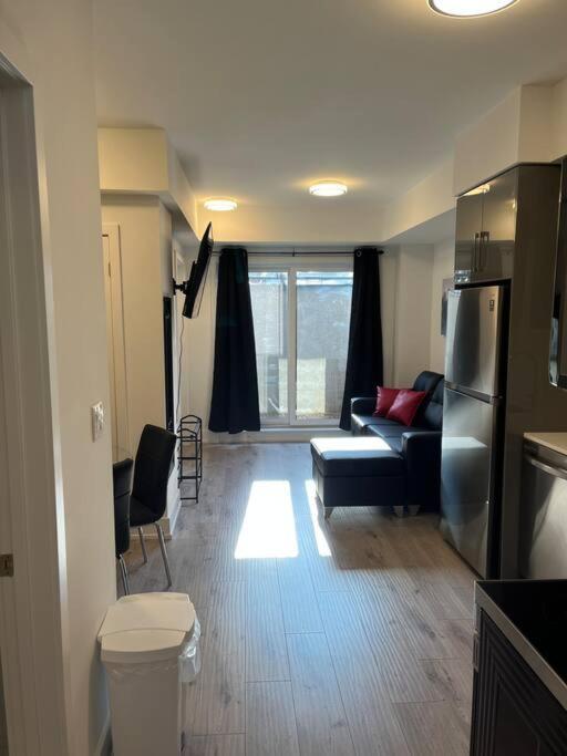 Lovely One Bedroom Condo With Free Parking Niagara-Fälle Exterior foto
